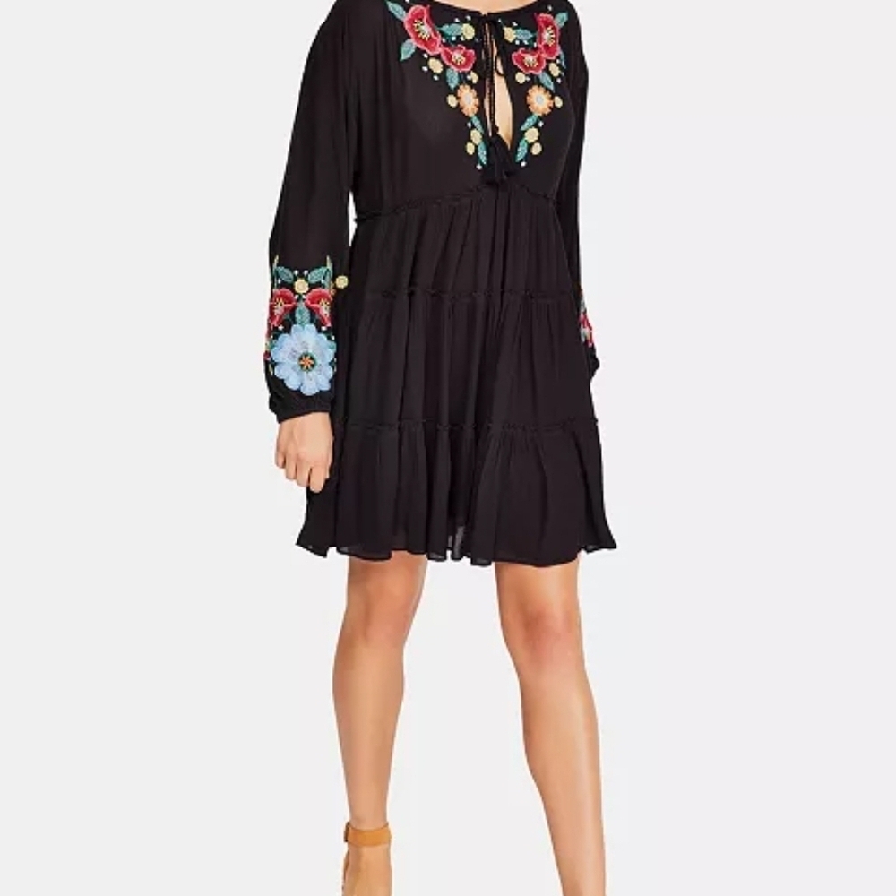 Free People Embroidered Black Dress Size Xs
